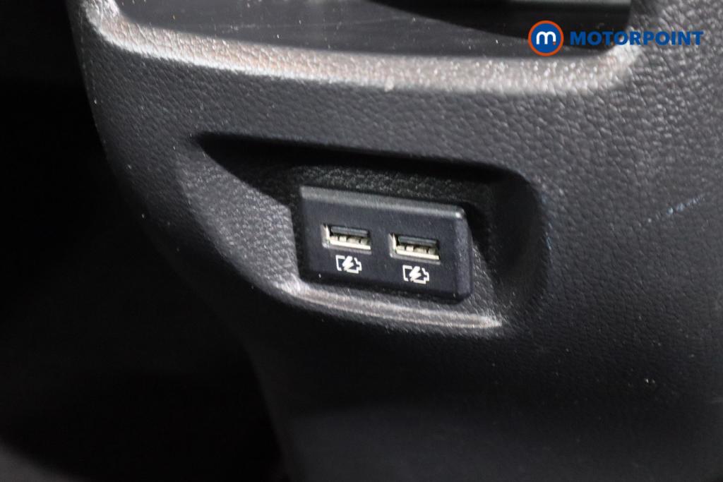 Nissan Qashqai N-Connecta Manual Petrol SUV - Stock Number (1504117) - 13th supplementary image