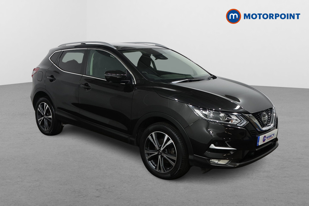 Nissan Qashqai N-Connecta Manual Petrol SUV - Stock Number (1504117) - Drivers side front corner