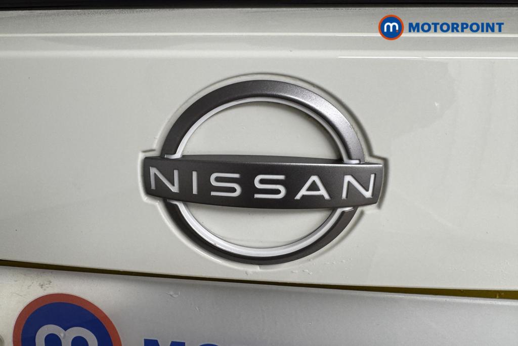 Nissan Juke N-Connecta Automatic Petrol-Electric Hybrid SUV - Stock Number (1504174) - 21st supplementary image