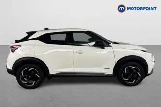 Nissan Juke N-Connecta Automatic Petrol-Electric Hybrid SUV - Stock Number (1504174) - Drivers side