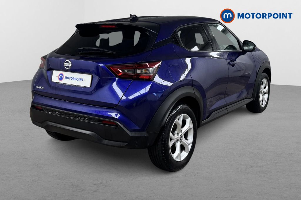 Nissan Juke N-Connecta Manual Petrol SUV - Stock Number (1505449) - Drivers side rear corner