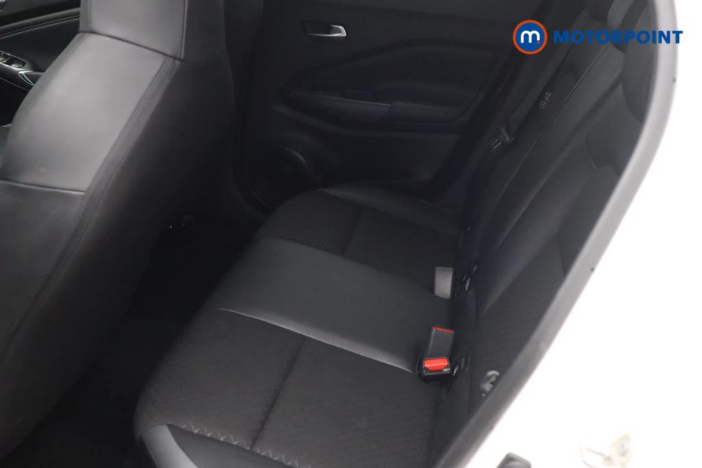 Nissan Juke N-Connecta Automatic Petrol SUV - Stock Number (1508692) - 2nd supplementary image