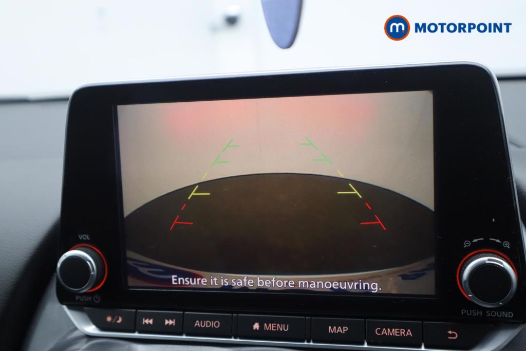 Nissan Juke N-Connecta Automatic Petrol SUV - Stock Number (1508692) - 9th supplementary image