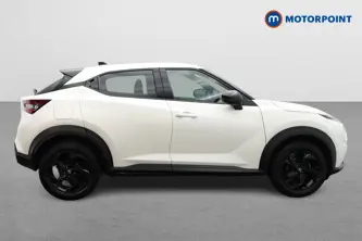 Nissan Juke N-Connecta Automatic Petrol SUV - Stock Number (1508692) - Drivers side