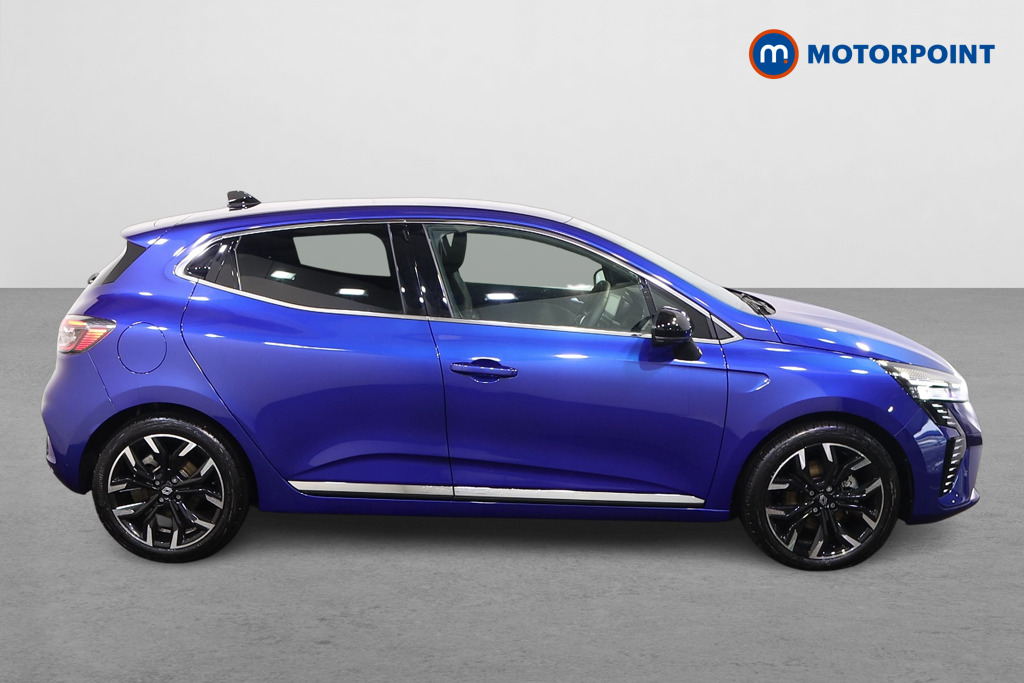 Renault Clio Techno Automatic Petrol-Electric Hybrid Hatchback - Stock Number (1509003) - Drivers side