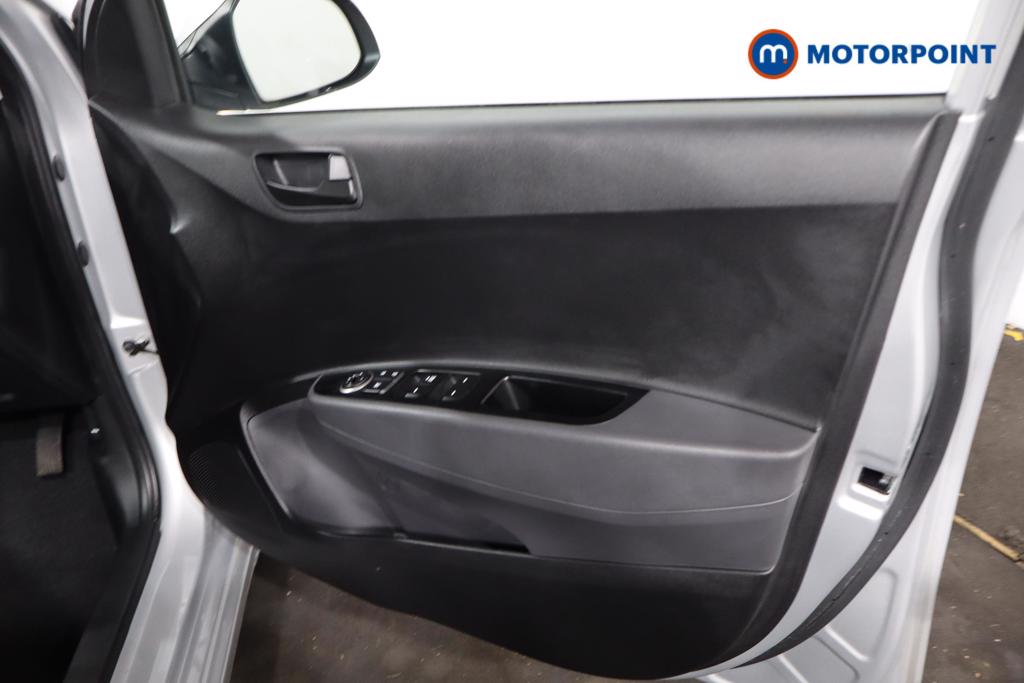 Hyundai I10 SE Manual Petrol Hatchback - Stock Number (1509402) - 13th supplementary image