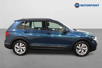 Volkswagen Tiguan Life Manual Diesel SUV - Stock Number (1509422) - Drivers side