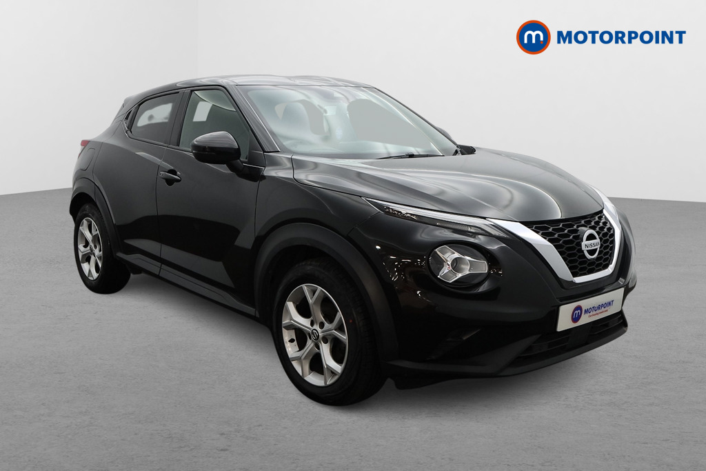 Nissan Juke N-Connecta Automatic Petrol SUV - Stock Number (1497267) - Drivers side front corner