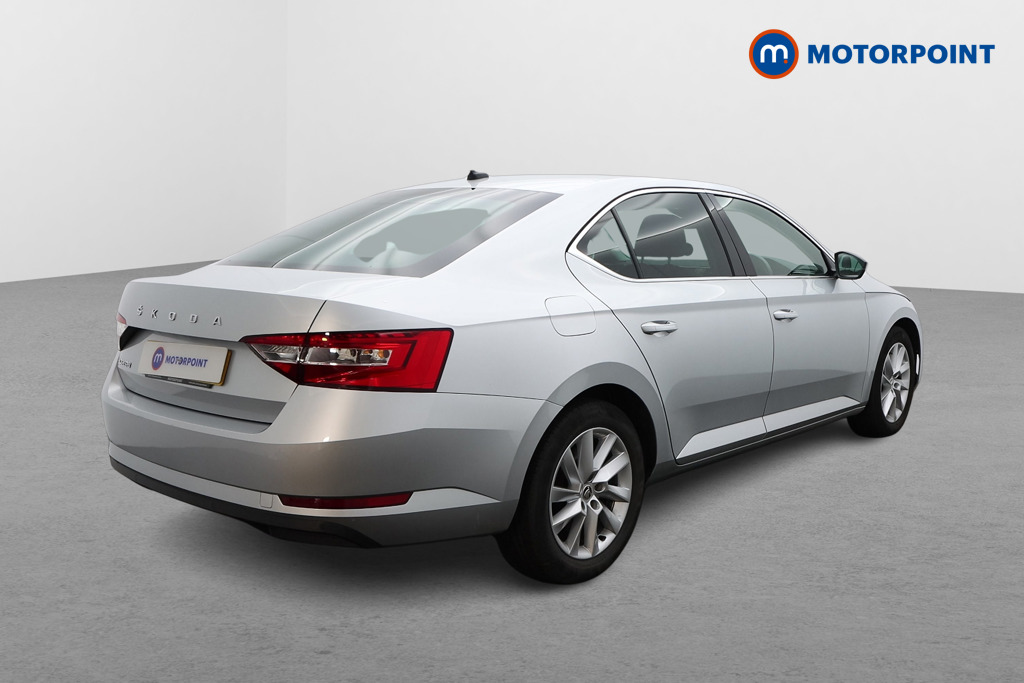 Skoda Superb Se Technology Automatic Petrol Hatchback - Stock Number (1498954) - Drivers side rear corner