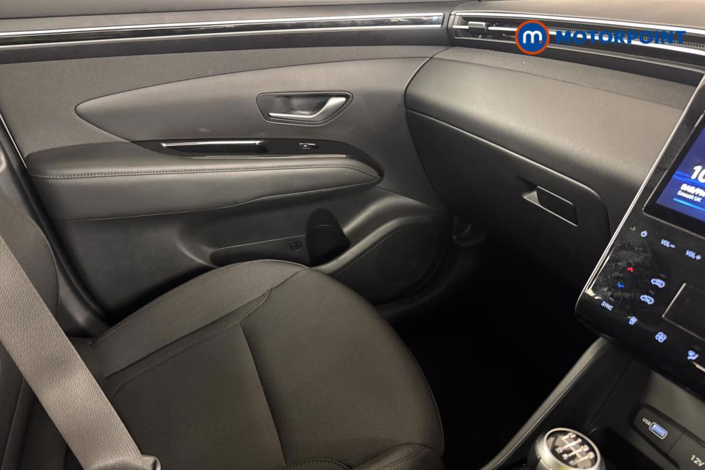 Hyundai Tucson Se Connect Manual Petrol SUV - Stock Number (1503933) - 12th supplementary image