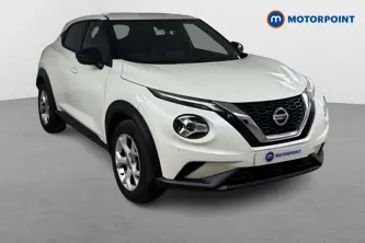 Nissan Juke N-Connecta Automatic Petrol SUV - Stock Number (1505214) - Drivers side front corner