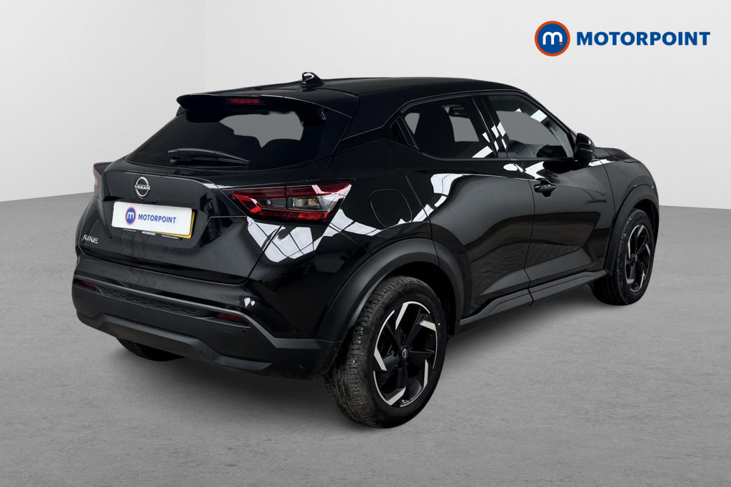 Nissan Juke N-Connecta Manual Petrol SUV - Stock Number (1508931) - Drivers side rear corner