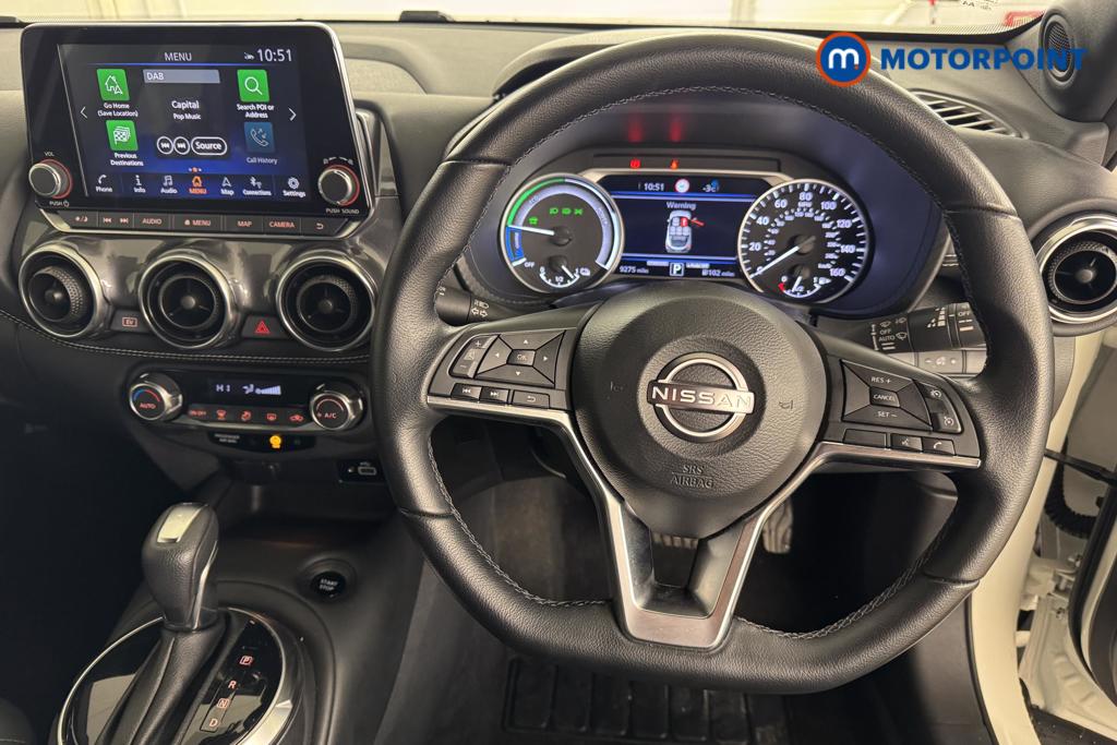 Nissan Juke N-Connecta Automatic Petrol-Electric Hybrid SUV - Stock Number (1504067) - 1st supplementary image