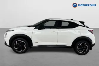 Nissan Juke N-Connecta Automatic Petrol-Electric Hybrid SUV - Stock Number (1504067) - Passenger side