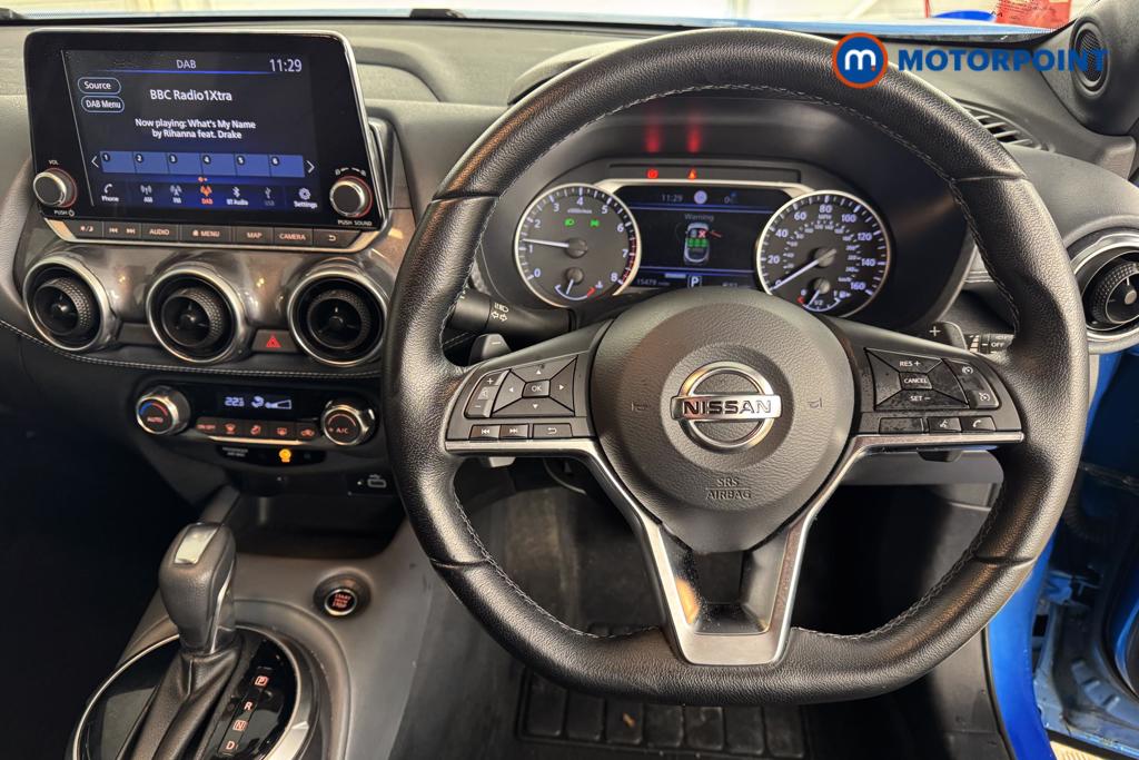 Nissan Juke N-Connecta Automatic Petrol SUV - Stock Number (1505271) - 1st supplementary image