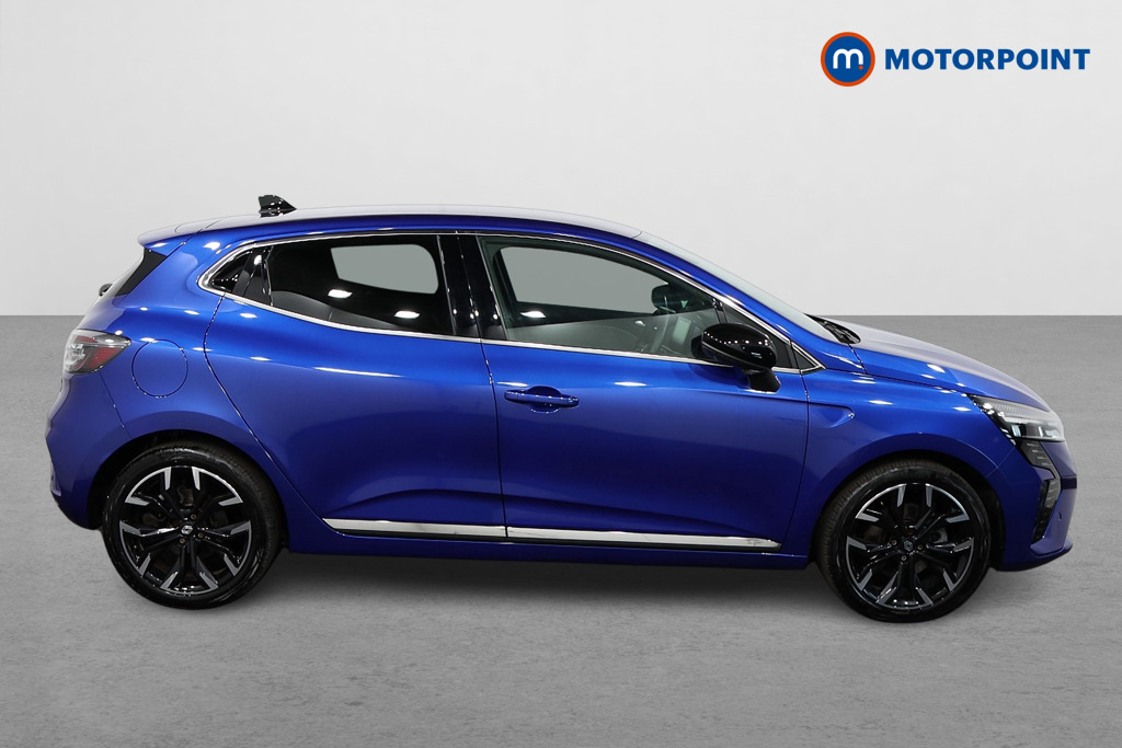 Renault Clio Techno Automatic Petrol-Electric Hybrid Hatchback - Stock Number (1508987) - Drivers side