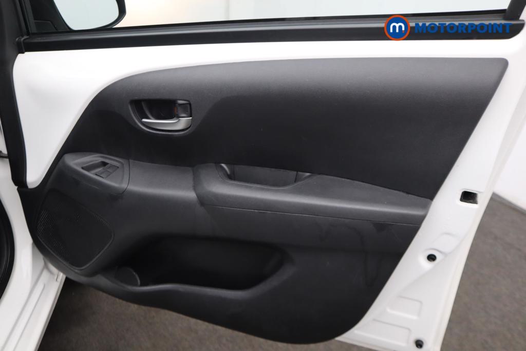 Toyota Aygo X-Play Manual Petrol Hatchback - Stock Number (1500017) - 18th supplementary image