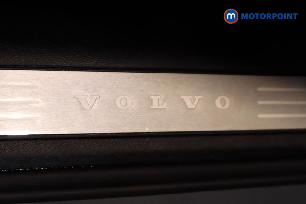 Volvo Xc60 Plus Automatic Diesel SUV - Stock Number (1509133) - 11th supplementary image