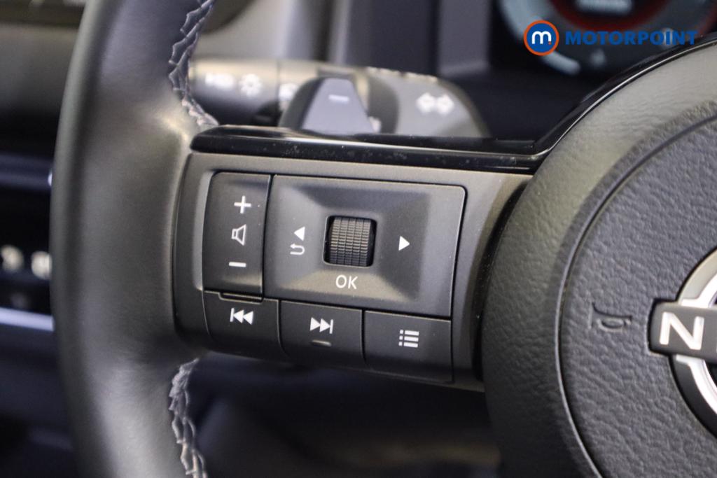 Nissan Qashqai N-Connecta Automatic Petrol SUV - Stock Number (1510902) - 10th supplementary image