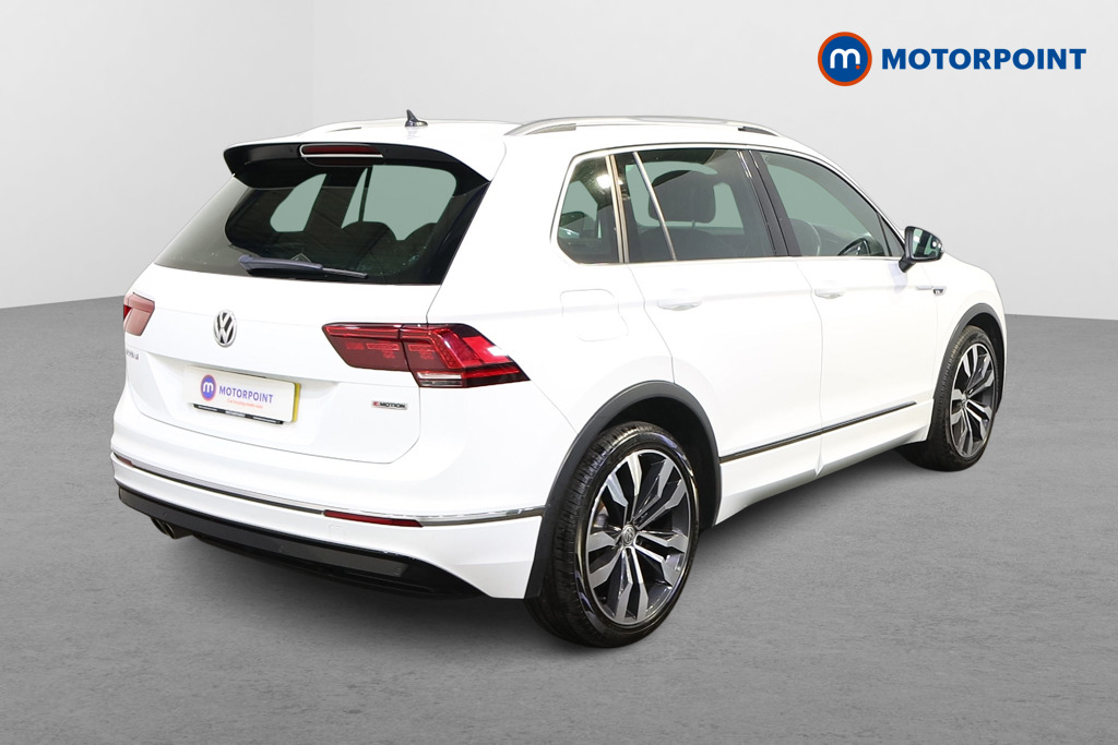 Volkswagen Tiguan R-Line Manual Diesel SUV - Stock Number (1457770) - Drivers side rear corner