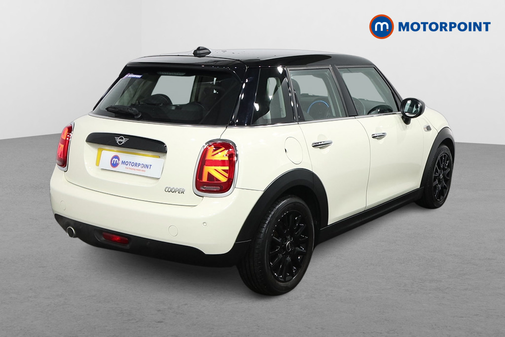 Mini Hatchback Cooper Classic Manual Petrol Hatchback - Stock Number (1510557) - Drivers side rear corner