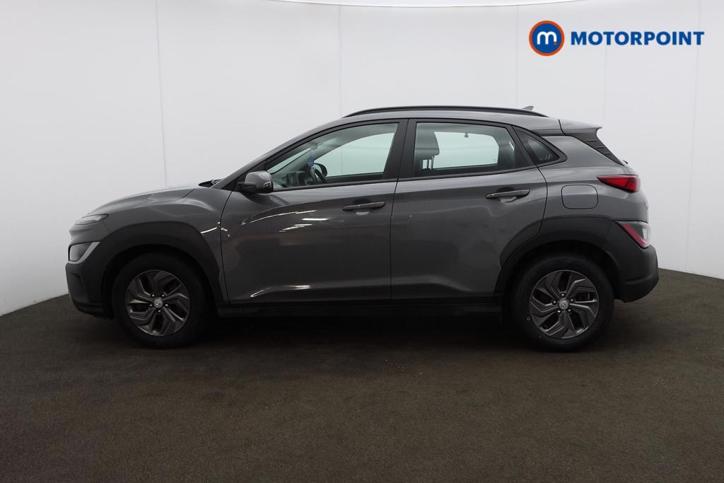 Hyundai Kona Se Connect Automatic Petrol-Electric Hybrid SUV - Stock Number (1492996) - Passenger side