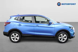 Nissan Qashqai Acenta Premium Manual Diesel SUV - Stock Number (1499375) - Drivers side