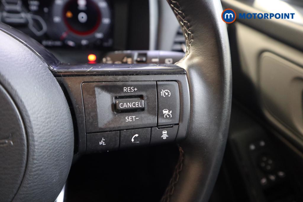 Nissan Qashqai N-Connecta Manual Petrol SUV - Stock Number (1509407) - 4th supplementary image