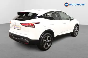 Nissan Qashqai N-Connecta Manual Petrol SUV - Stock Number (1509407) - Drivers side rear corner