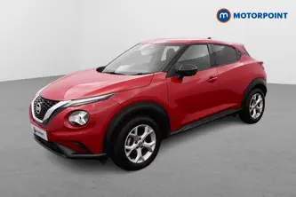 Nissan Juke N-Connecta Automatic Petrol SUV - Stock Number (1509718) - Passenger side front corner