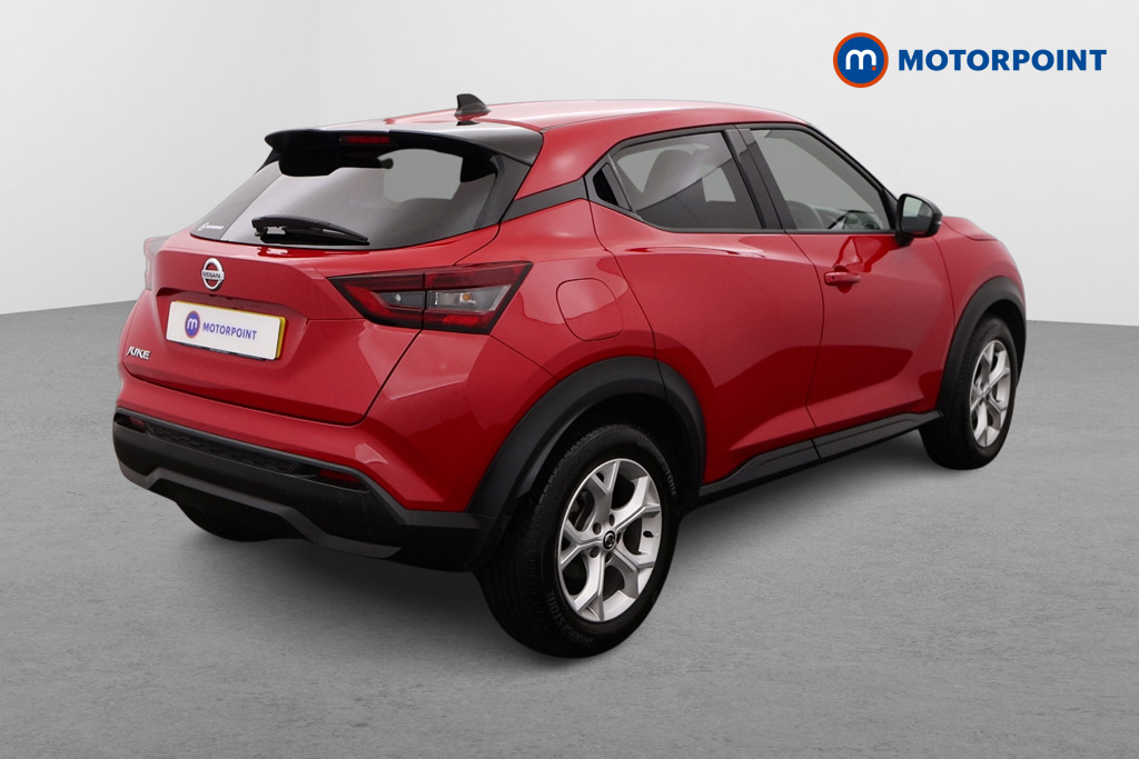 Nissan Juke N-Connecta Automatic Petrol SUV - Stock Number (1509718) - Drivers side rear corner