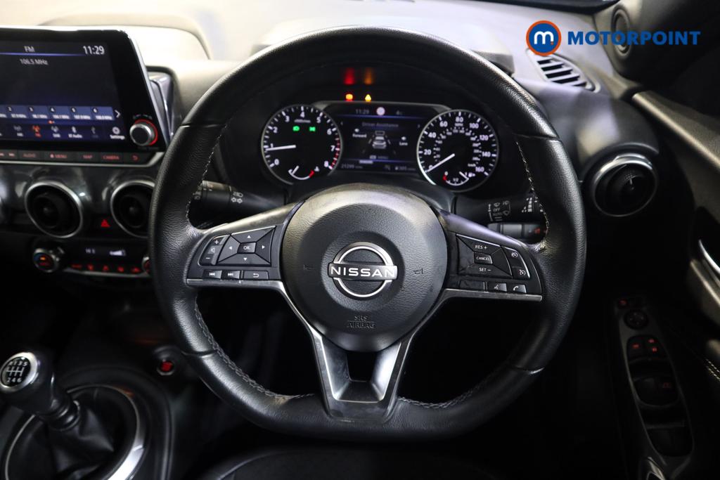 Nissan Juke N-Connecta Manual Petrol SUV - Stock Number (1510016) - 2nd supplementary image