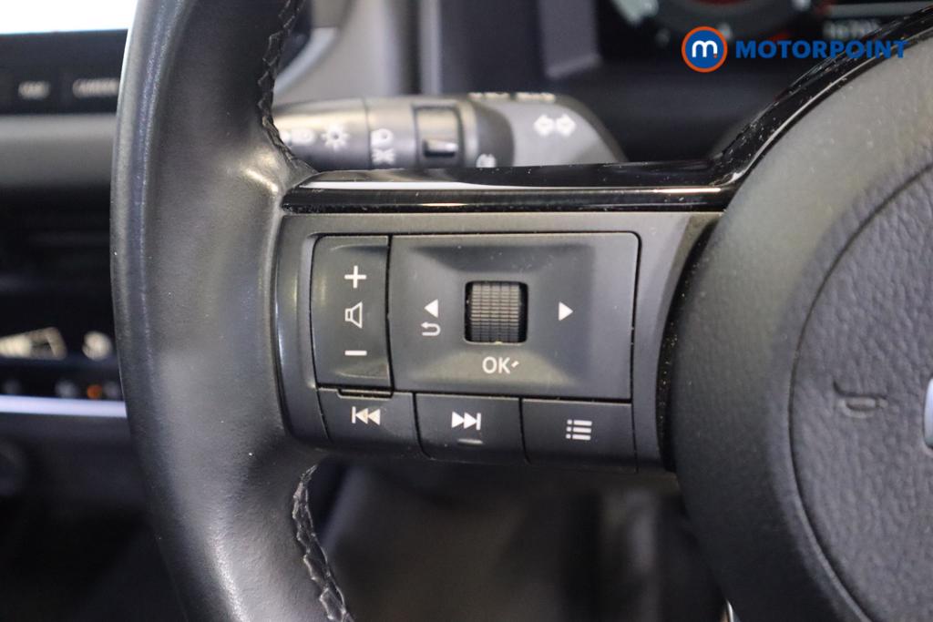 Nissan Qashqai N-Connecta Manual Petrol SUV - Stock Number (1510759) - 12th supplementary image