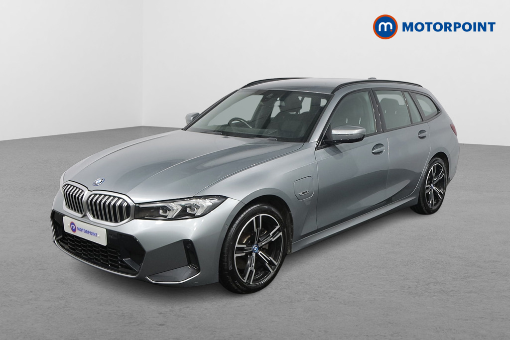 BMW 3 Series M Sport Automatic Petrol Plug-In Hybrid Estate - Stock Number (1494581) - Passenger side front corner