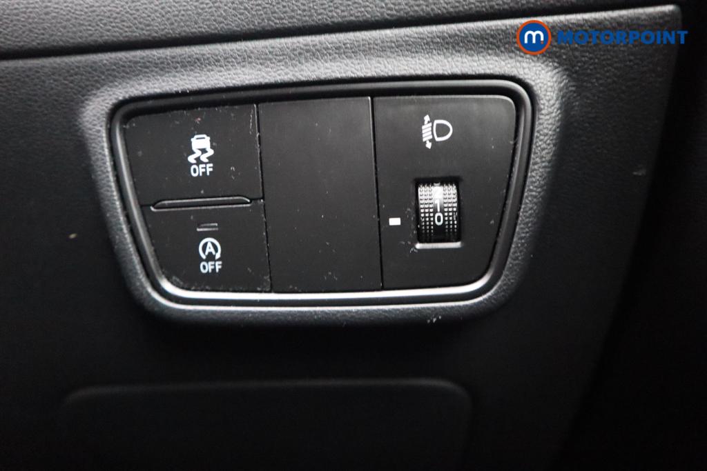 Hyundai Tucson Se Connect Manual Petrol SUV - Stock Number (1498325) - 17th supplementary image