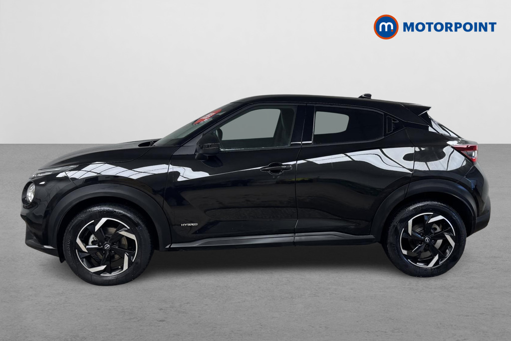 Nissan Juke N-Connecta Automatic Petrol-Electric Hybrid SUV - Stock Number (1499205) - Passenger side