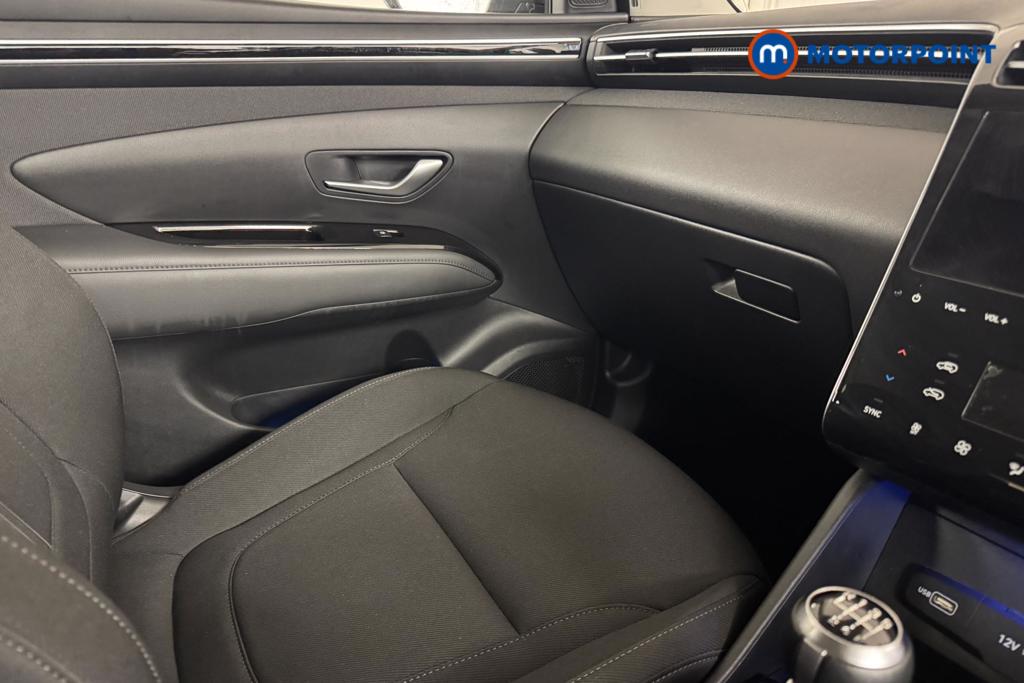 Hyundai Tucson Premium Manual Petrol SUV - Stock Number (1505945) - 12th supplementary image