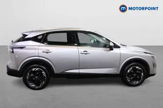 Nissan Qashqai N-Connecta Automatic Petrol-Electric Hybrid SUV - Stock Number (1507072) - Drivers side