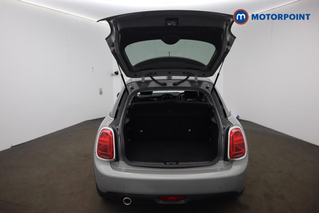 Mini Hatchback Cooper Classic Manual Petrol Hatchback - Stock Number (1499315) - 20th supplementary image