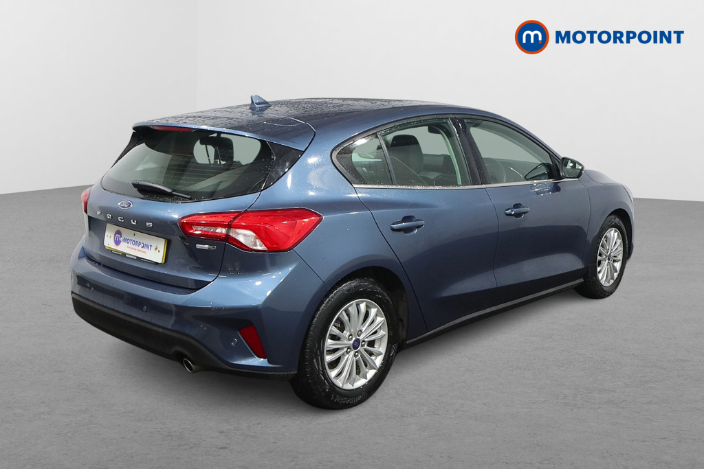 Ford Focus Titanium Edition Manual Petrol-Electric Hybrid Hatchback - Stock Number (1506355) - Drivers side rear corner