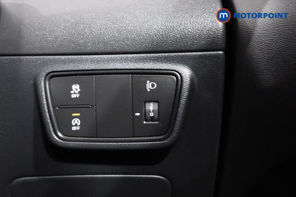 Hyundai Tucson Se Connect Manual Petrol SUV - Stock Number (1509806) - 16th supplementary image