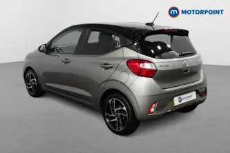 Hyundai I10 Premium Manual Petrol Hatchback - Stock Number (1510385) - Passenger side rear corner