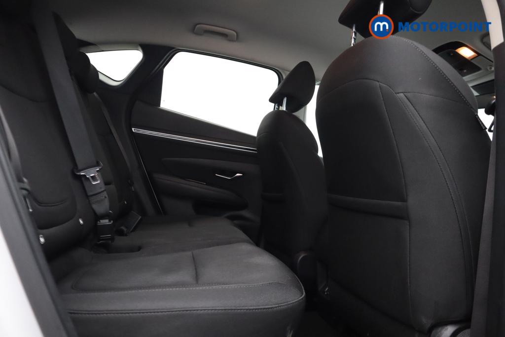 Hyundai Tucson Se Connect Manual Petrol SUV - Stock Number (1510762) - 9th supplementary image