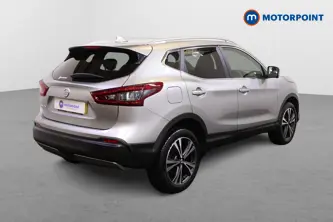 Nissan Qashqai N-Connecta Manual Petrol SUV - Stock Number (1511046) - Drivers side rear corner