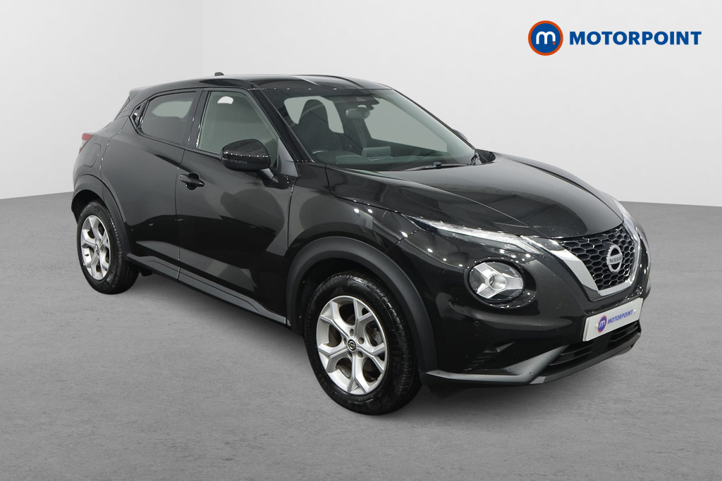 Nissan Juke N-Connecta Manual Petrol SUV - Stock Number (1503151) - Drivers side front corner