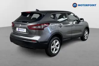 Nissan Qashqai Acenta Premium Automatic Petrol SUV - Stock Number (1505703) - Drivers side rear corner