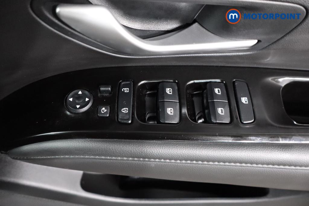 Hyundai Tucson Se Connect Manual Petrol SUV - Stock Number (1506189) - 15th supplementary image