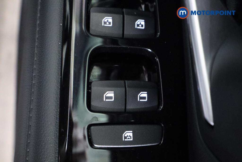 Hyundai Tucson Se Connect Manual Petrol SUV - Stock Number (1506241) - 16th supplementary image