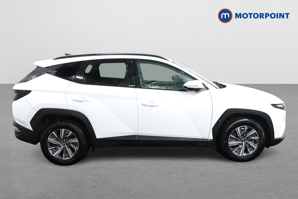 Hyundai Tucson Se Connect Manual Petrol SUV - Stock Number (1506241) - Drivers side