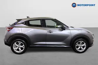 Nissan Juke N-Connecta Manual Petrol SUV - Stock Number (1508701) - Drivers side